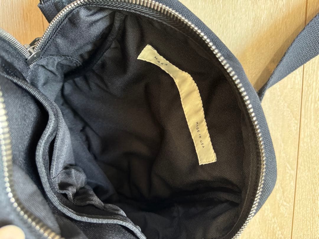 makr carry goods ショルダーバッグ　ブラック　定価約5万円