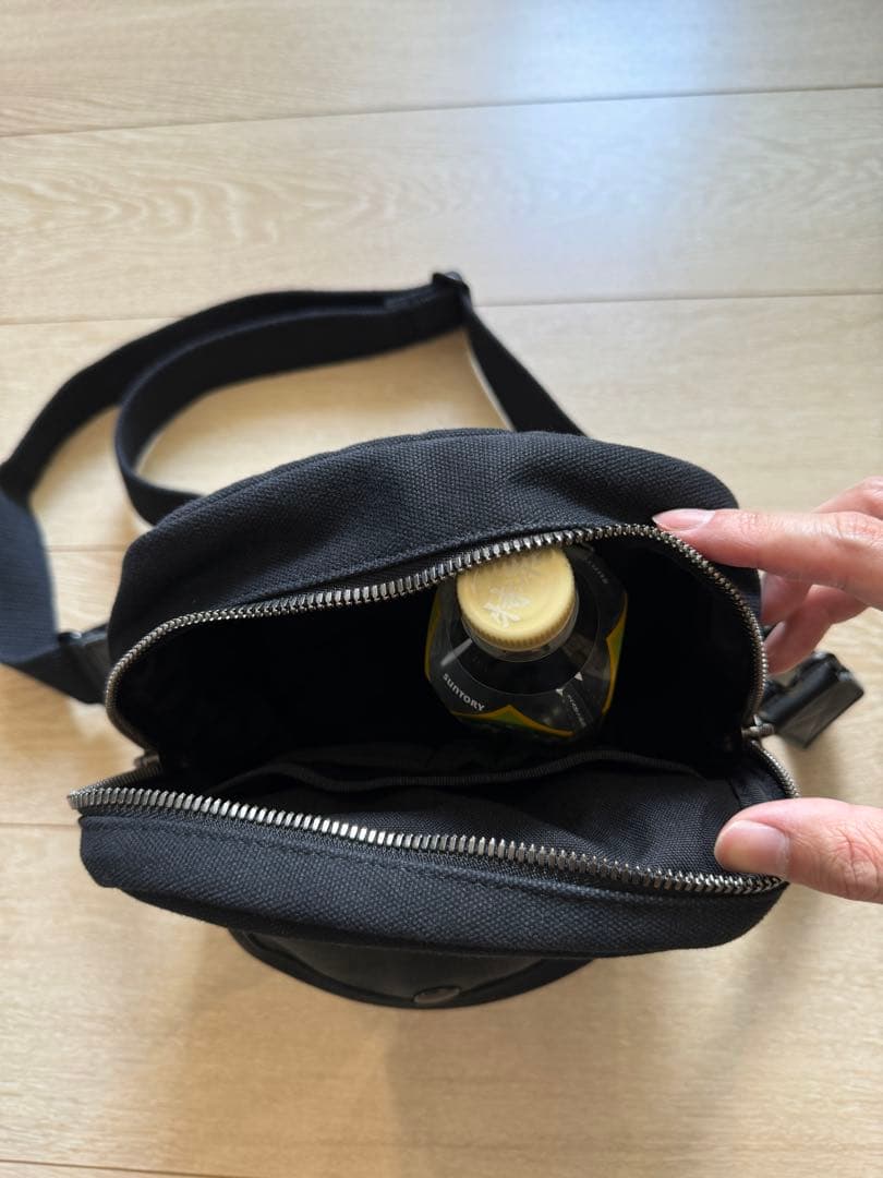 makr carry goods ショルダーバッグ　ブラック　定価約5万円