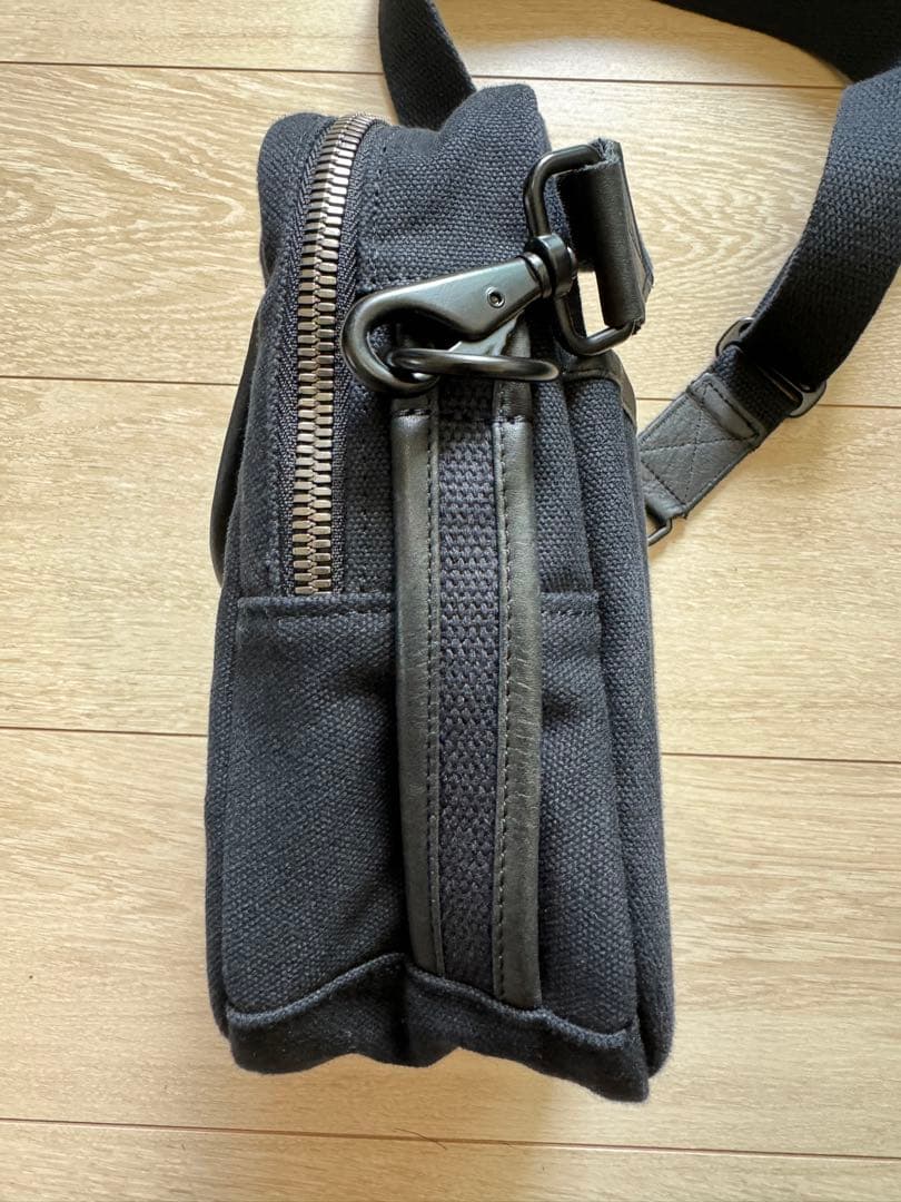 makr carry goods ショルダーバッグ　ブラック　定価約5万円