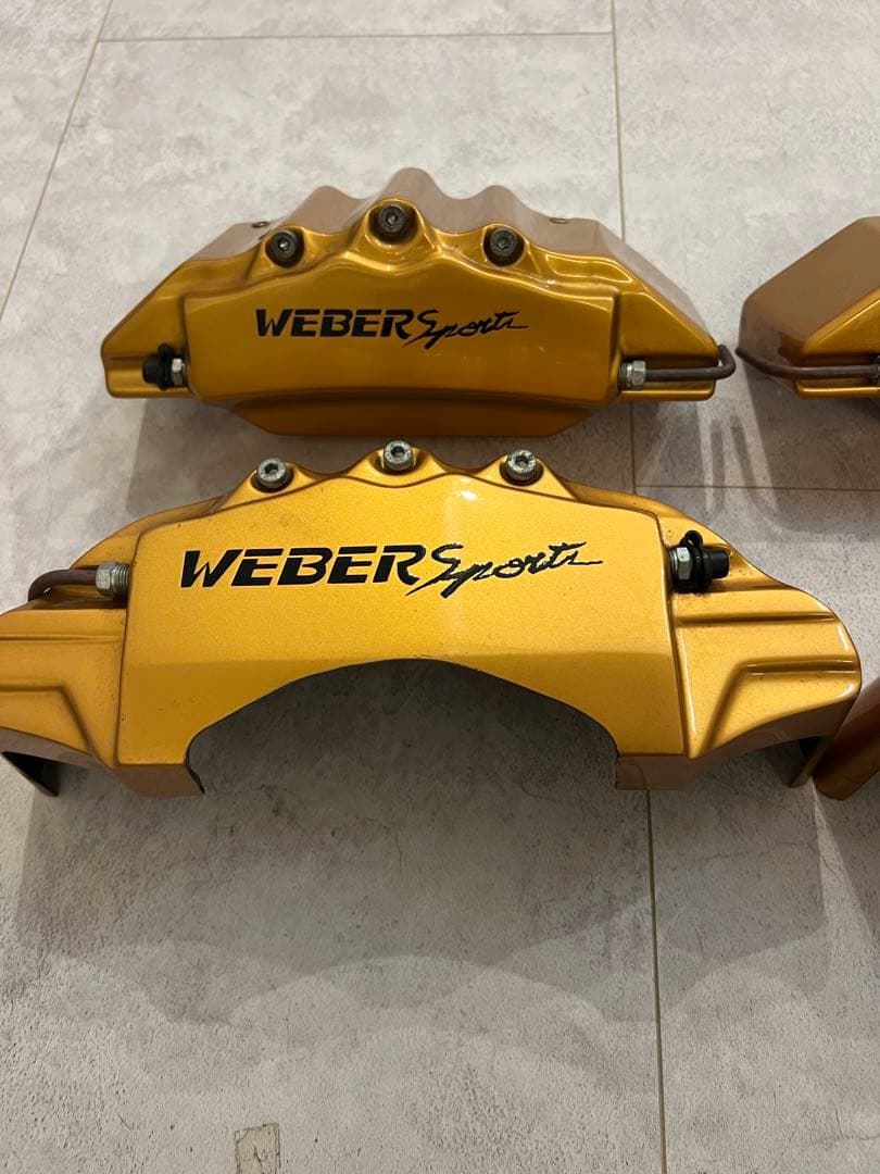 カズ　WEBERsport ゴールドブレーキキャリパー