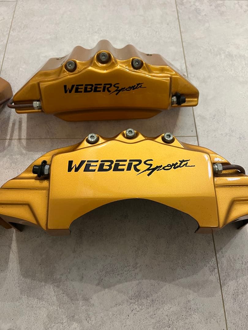 カズ　WEBERsport ゴールドブレーキキャリパー
