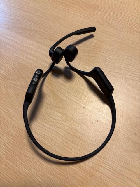 ま*る様 SHOKZ OPENComm2 black 2025骨伝導イヤホン