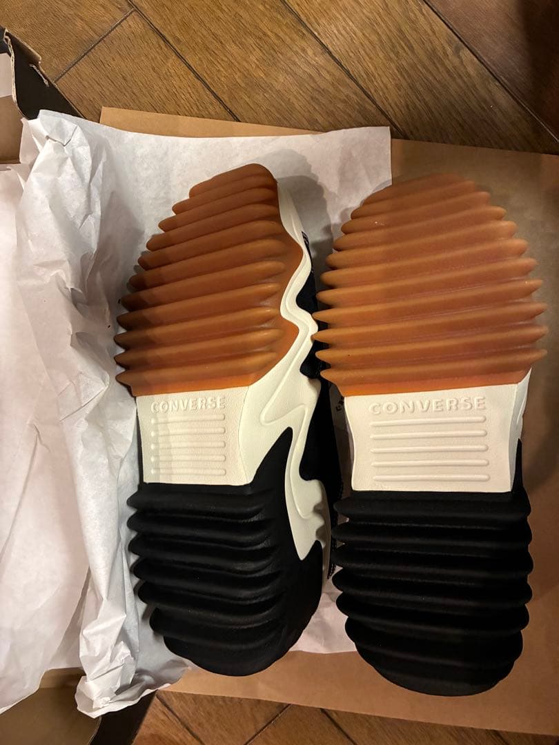 コンバース　ランスターモーション　ローカット　韓国限定モデル箱付き