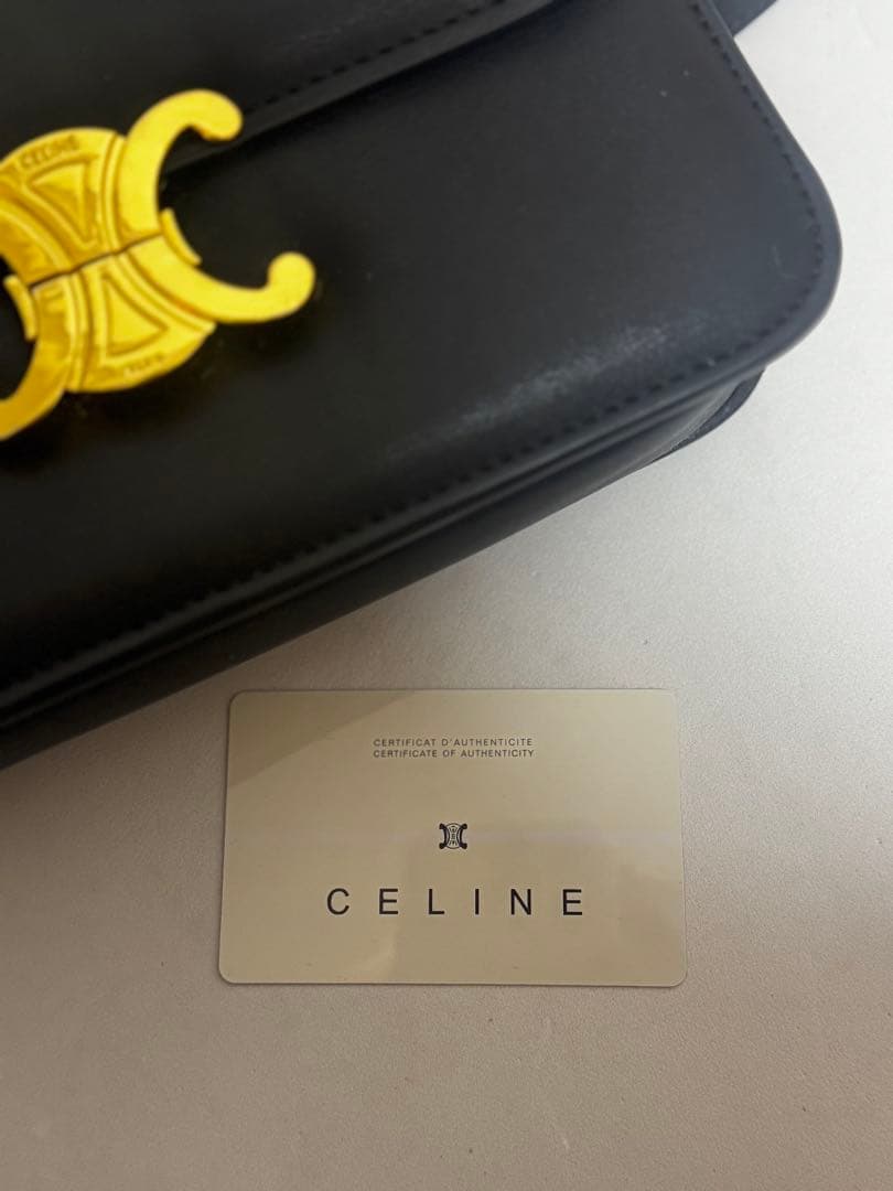 CELINEロゴブラックショルダーバッグ