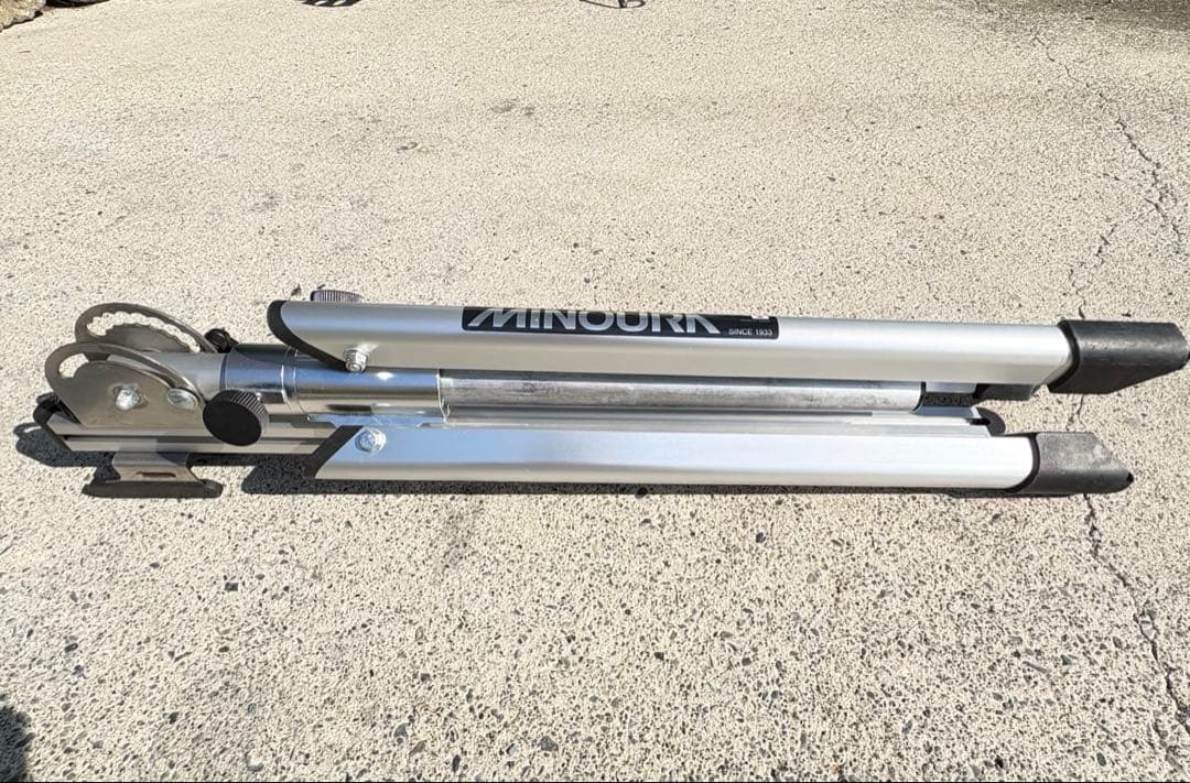 ミノウラRS1800メンテナンススタンド＆チェンローラーCR100