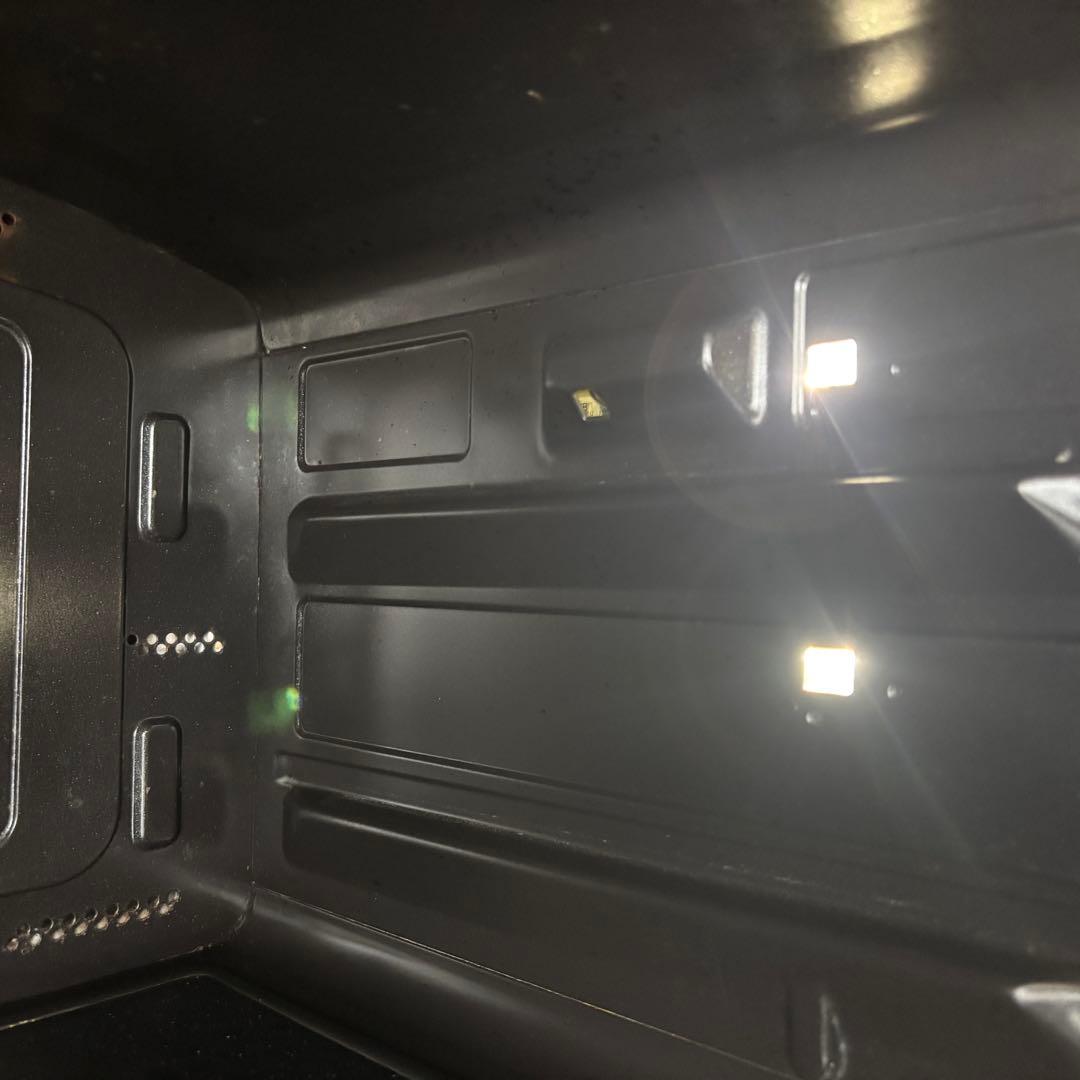 TOSHIBA オーブンレンジ 石窯ドーム　ホワイト　ER-RD3000 30L