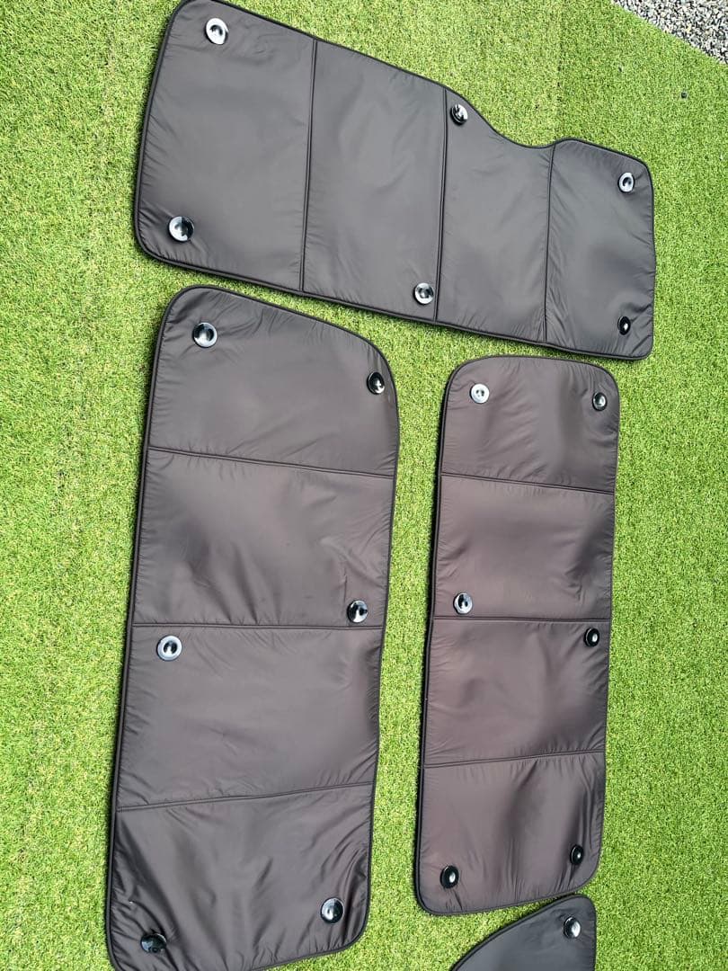 ハイエース　ナロー用　プライバシーサンシェードおまけ付き