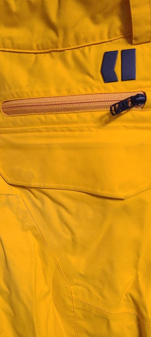 アルマダ ARMADA スキーウェア サイズm ワンシーズン使用