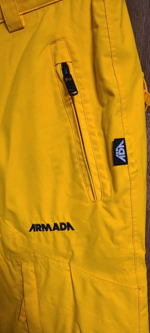 アルマダ ARMADA スキーウェア サイズm ワンシーズン使用