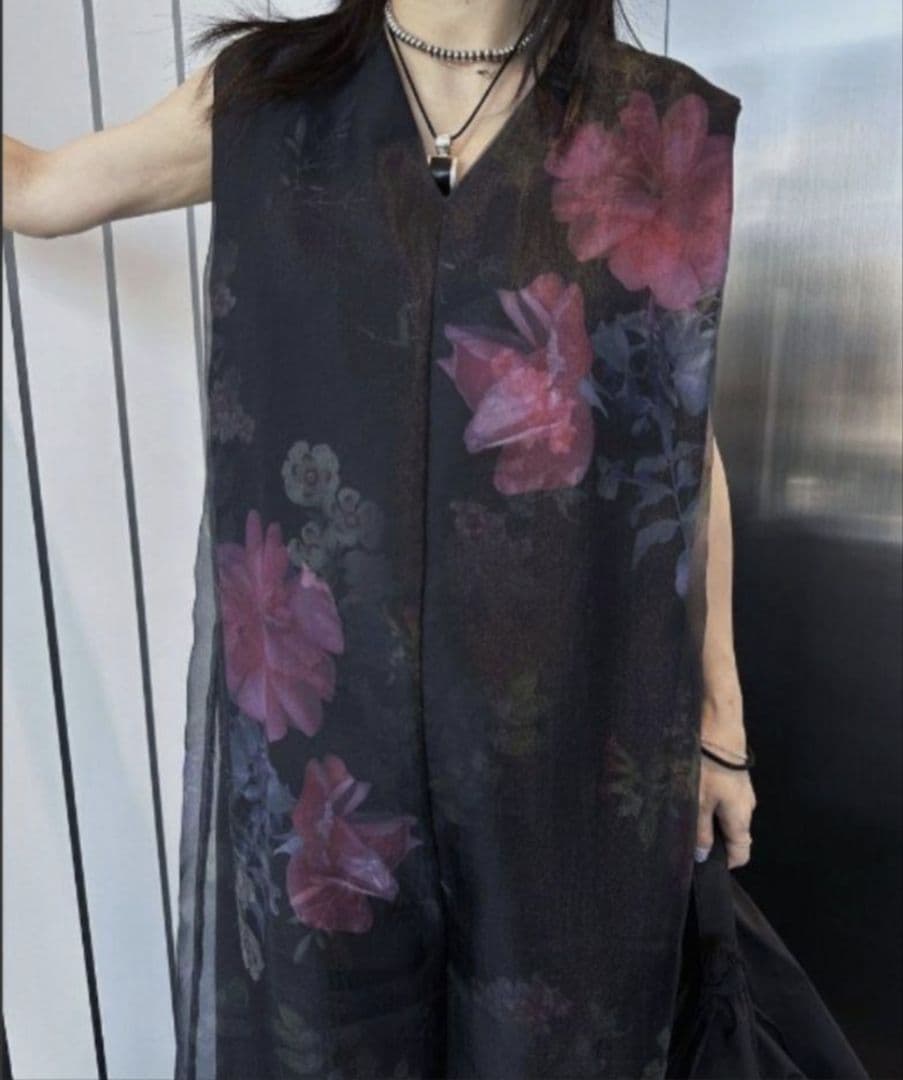 Ameri　BILLIE OVERLAP ROMPERS