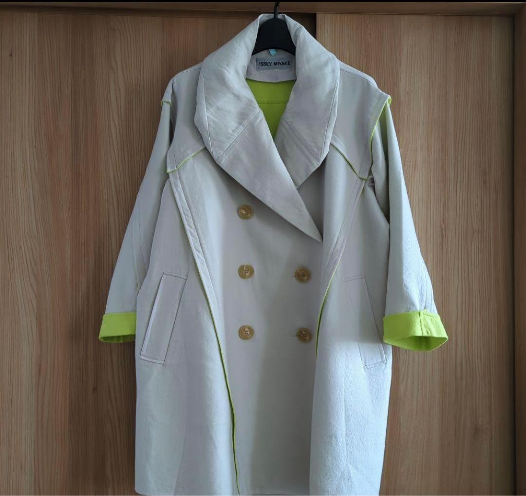 イッセイミヤケ　コート