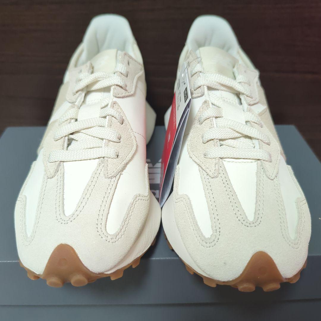 ニューバランス　WS327 NKD B　23.5cm 新品未使用