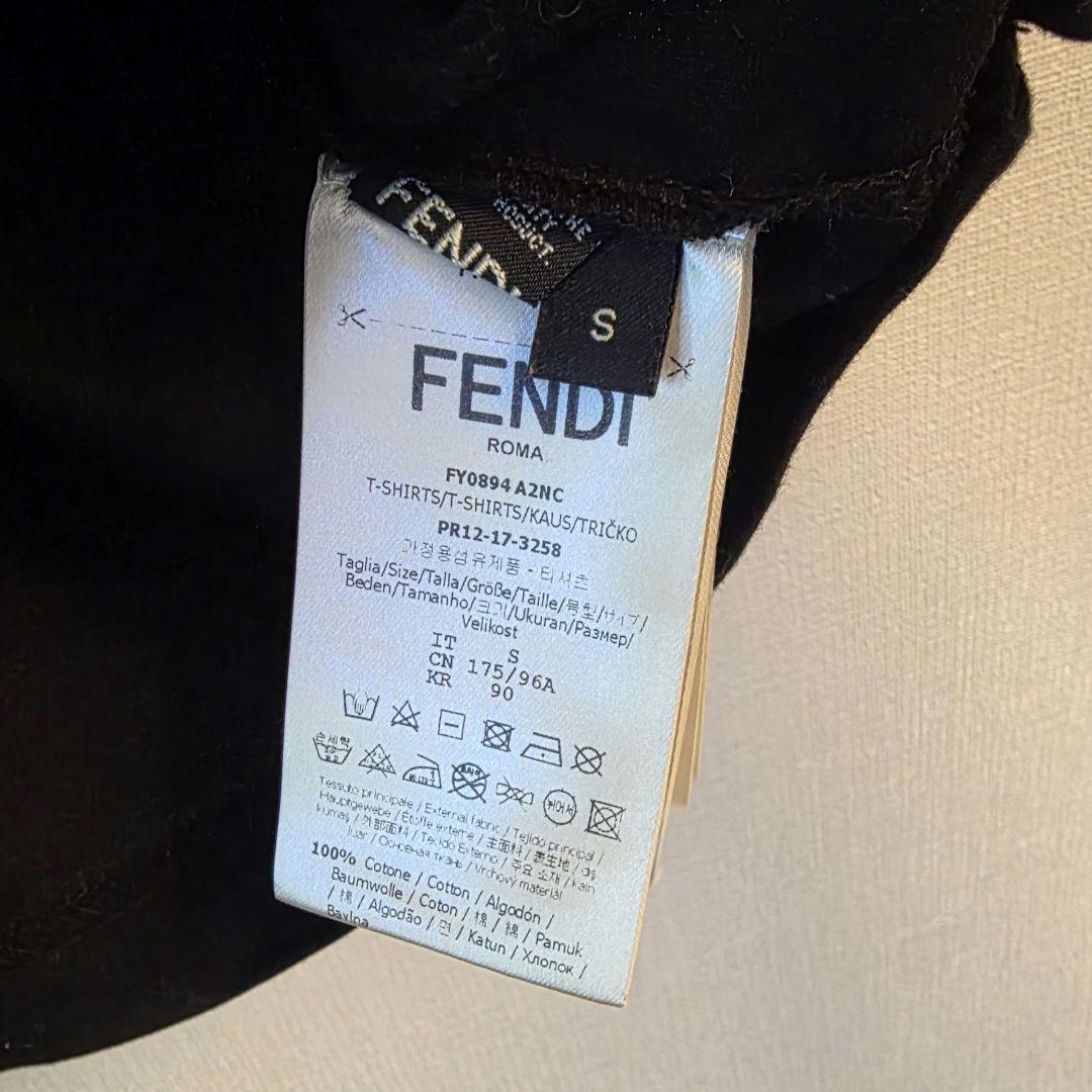 フェンディ　FENDI　Tシャツ　マティーニ　Sサイズ