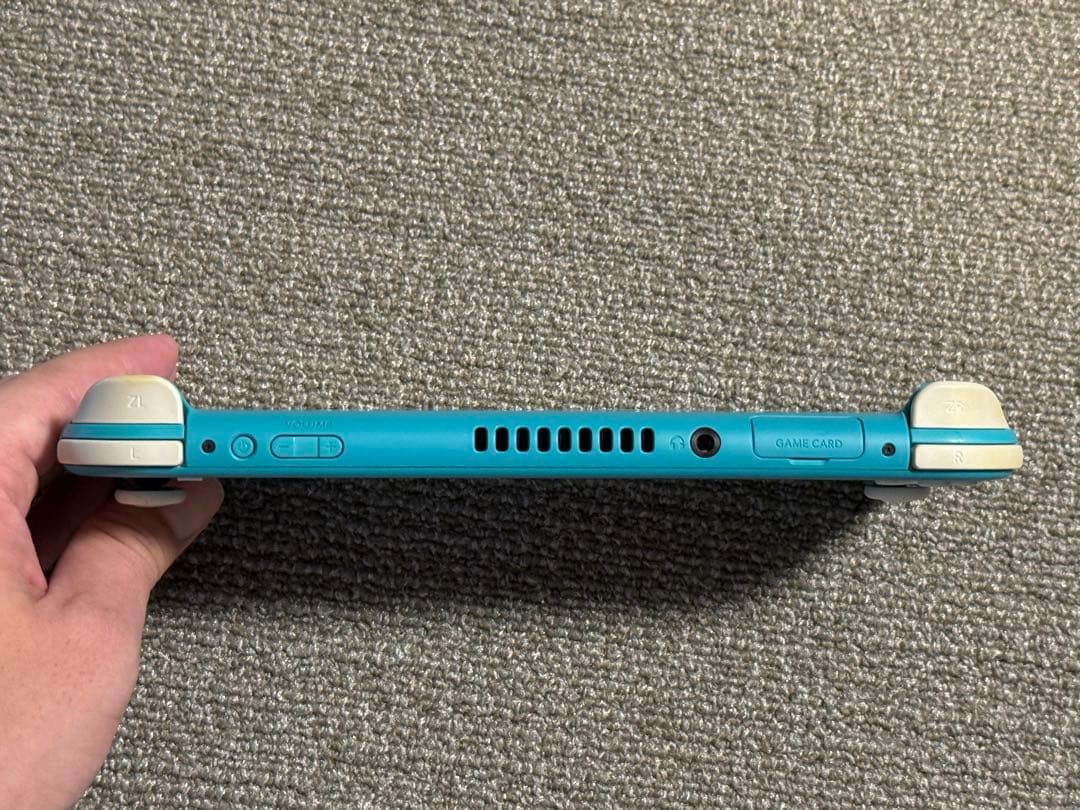 Nintendo switch lite 本体　ニンテンドー スイッチ ライト