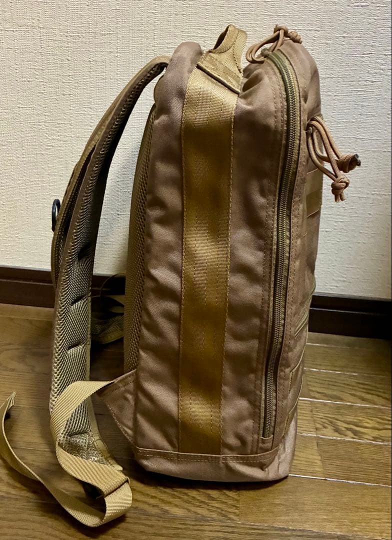 美品・ブリーフィング バックパック リュック BRL211P01