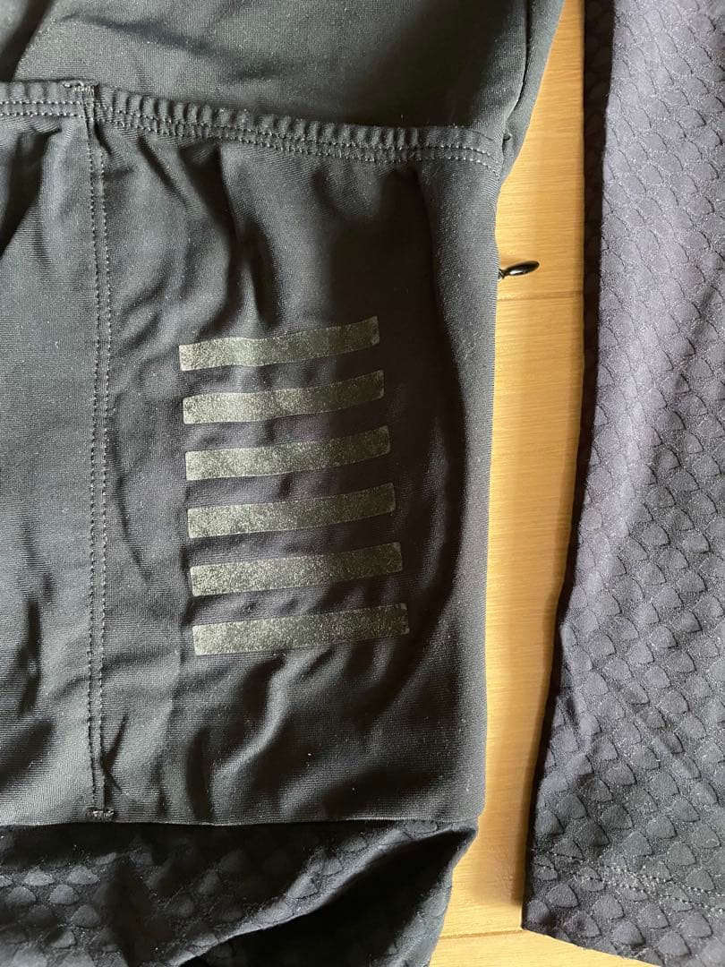 値下げ　Rapha プロチームロングスリーブエアロジャージ　Lサイズ　黒