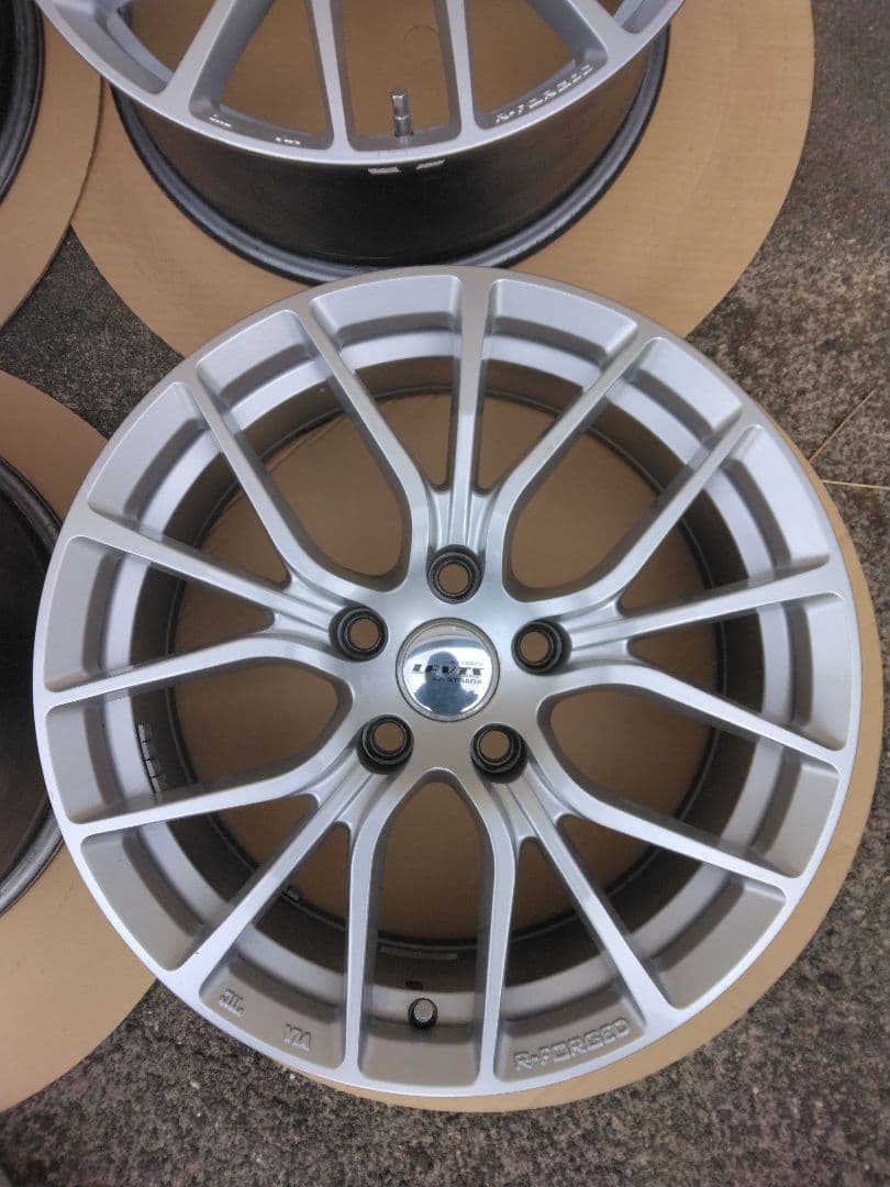 17インチ 5/114,3の7Jオフセット+38アルミホイールのみ中古4本セット