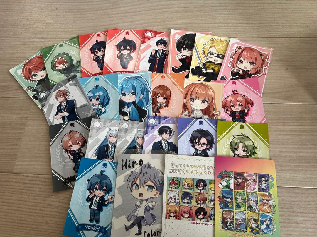 カラフルピーチグッズ