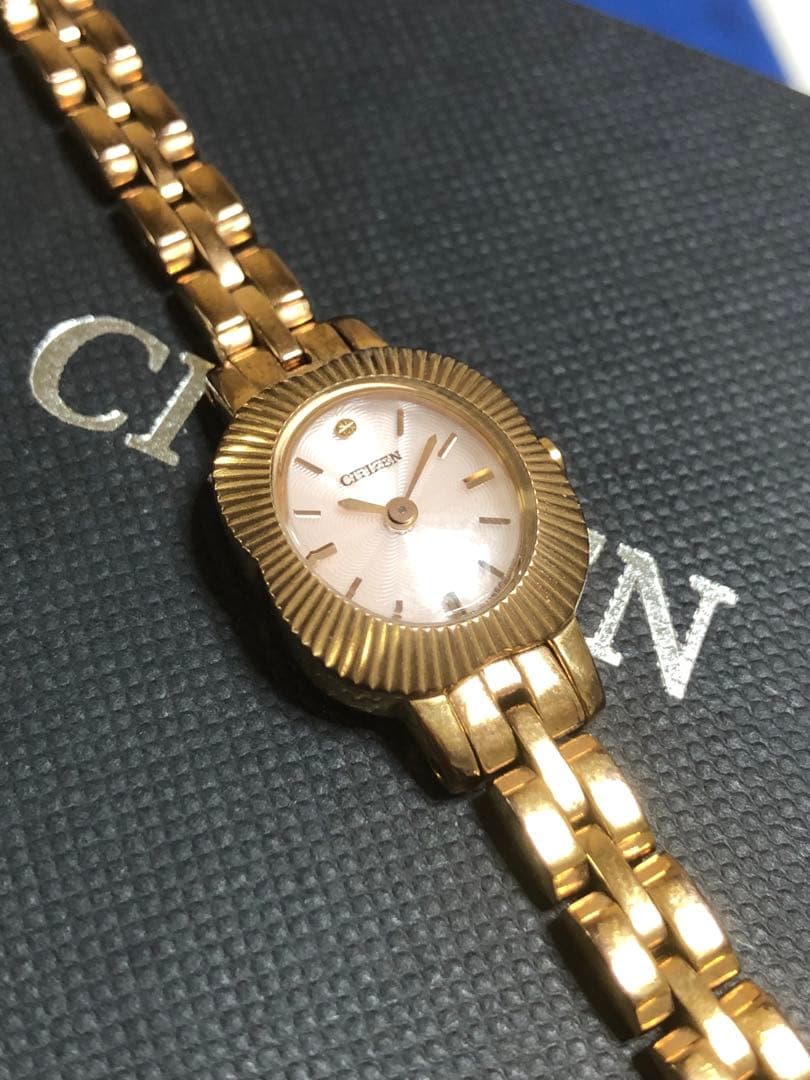 シチズン kii ソーラー時計