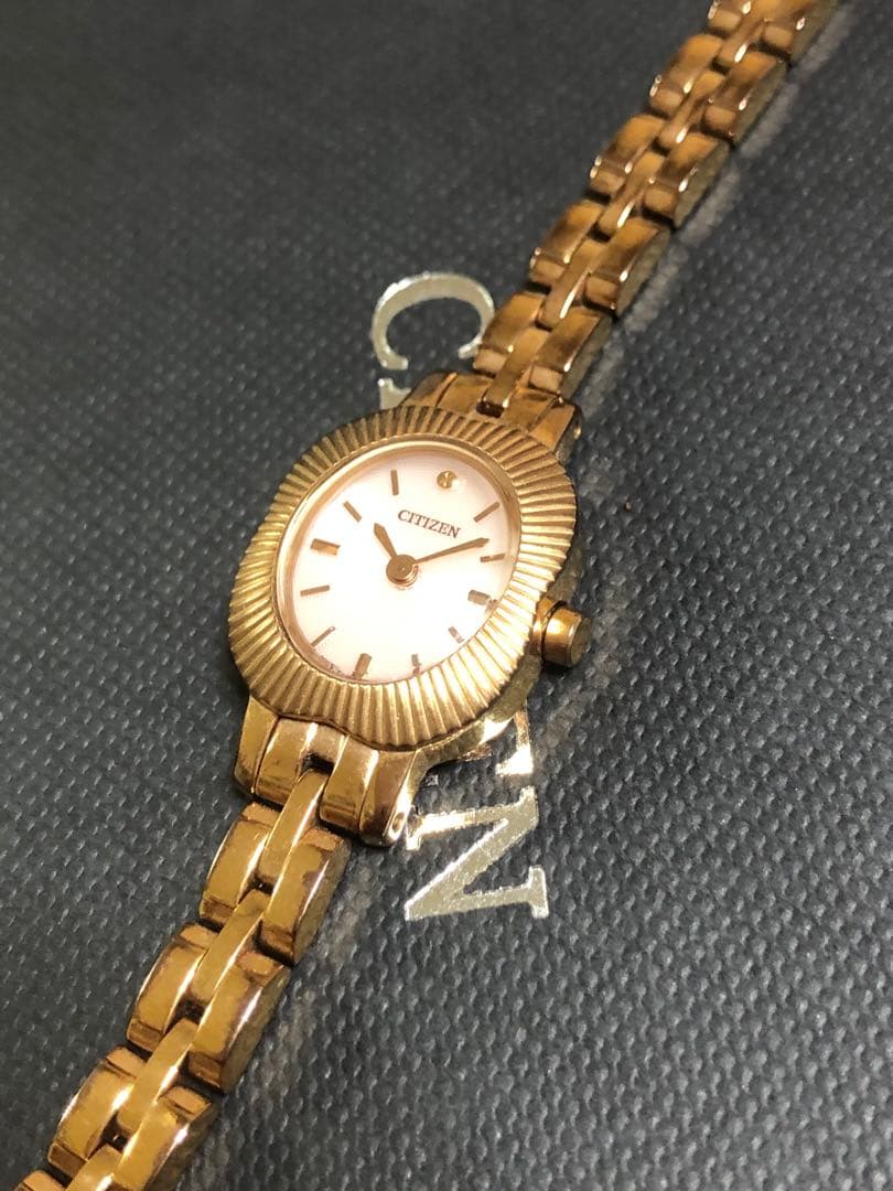 シチズン kii ソーラー時計