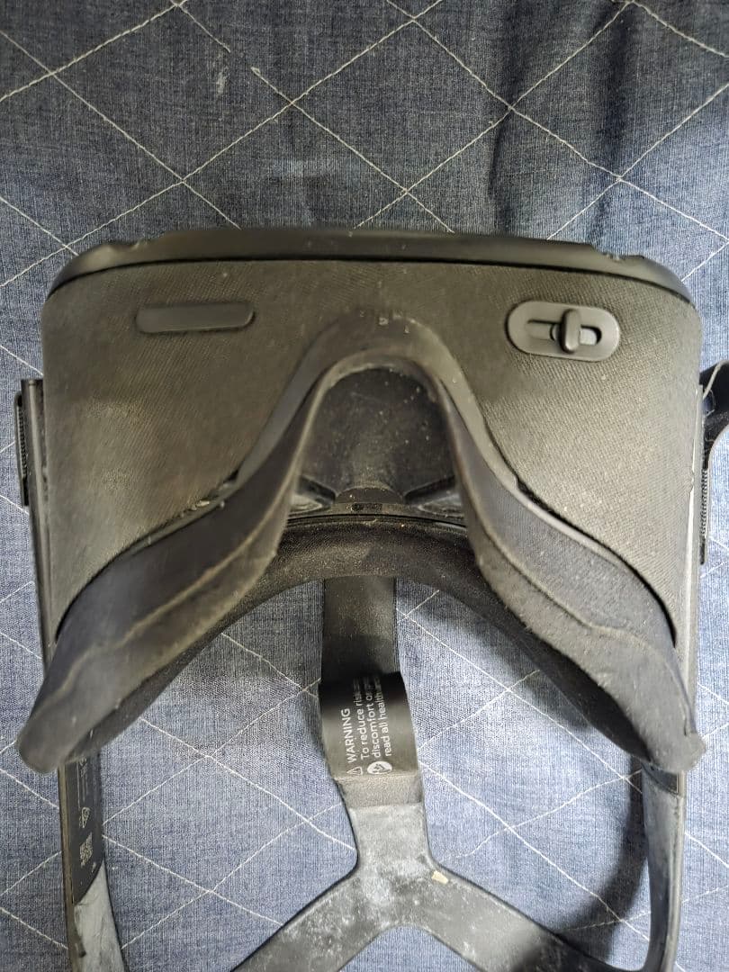  Quest VRヘッドセット + コントローラー