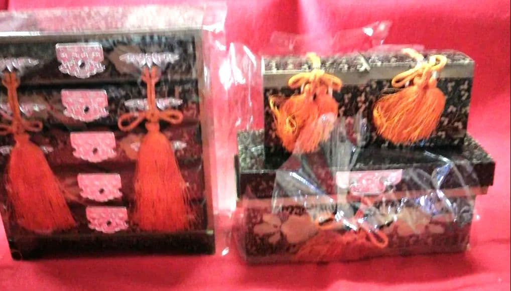 40号特選蒔絵つき雛道具箱と掛盤膳揃いセット