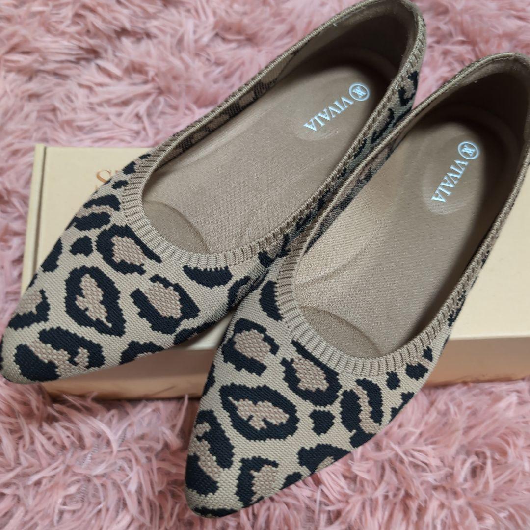 Hammy♡　VIVAIA ポインテッドトゥ フラットシューズ