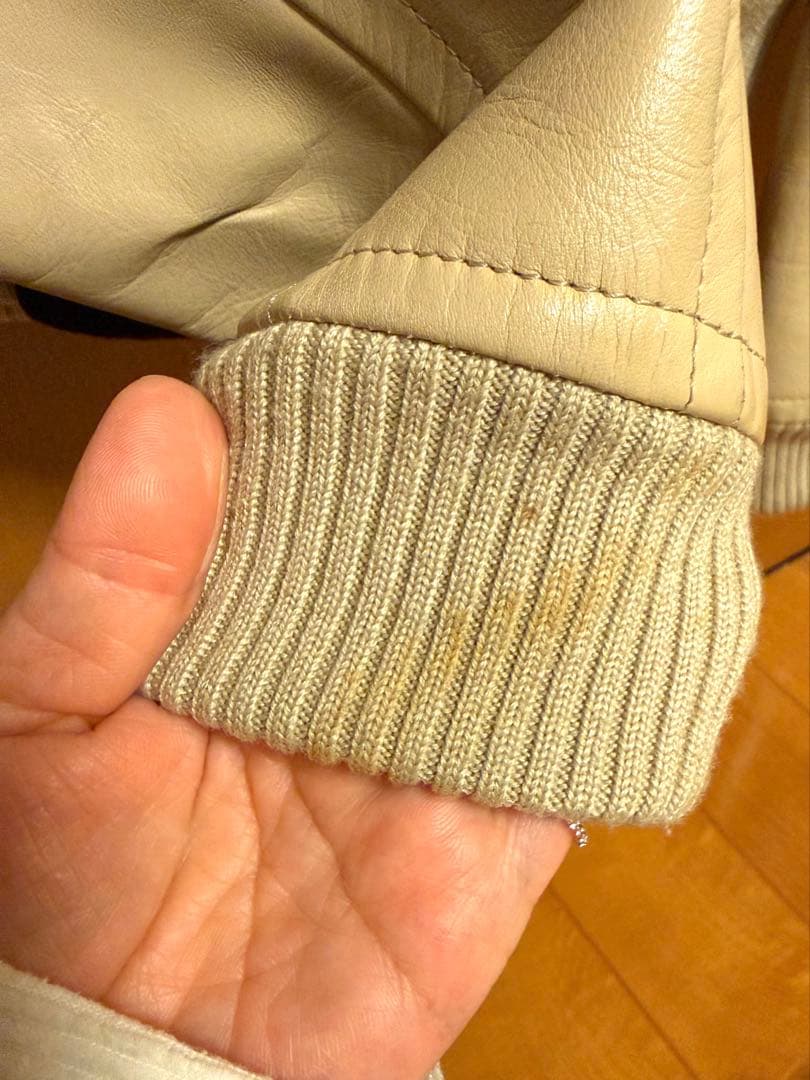 希少 激レア BURBERRY ブルーレーベル スタジャン