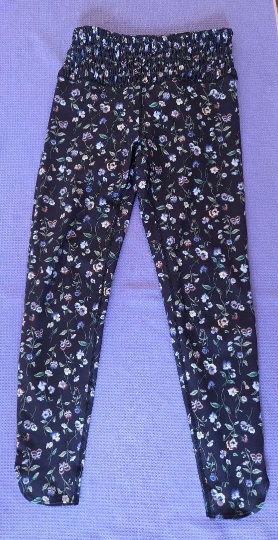 お値下げSUKALA 花柄 ヨガウェア Lサイズ