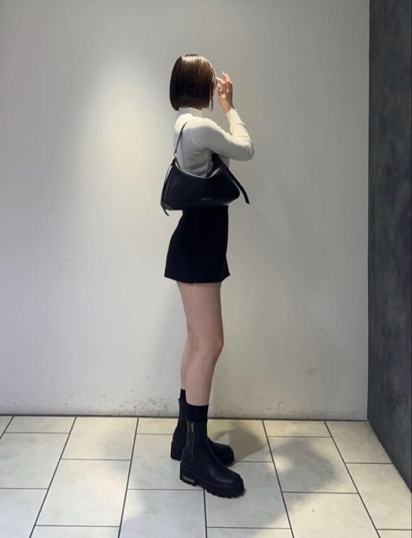 CHARLES & KEITH Calla カルラ ショルダーバッグ