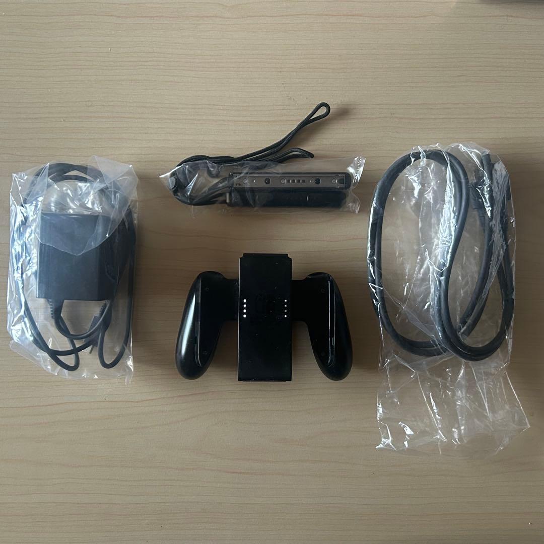 ニンテンドースイッチ Nintendo Switch 本体 青/赤ジョイコン