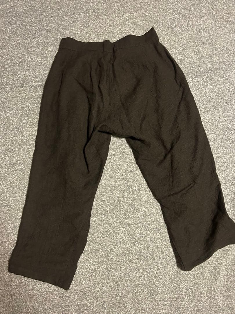 William Oweson Förlag リネンパンツ