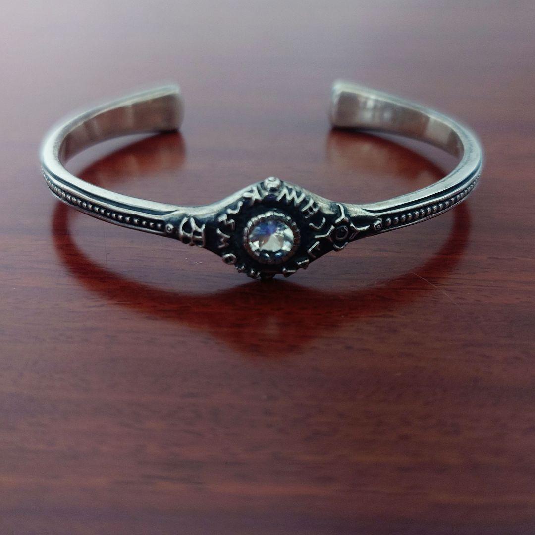 シルバーバングル ブルームーンストーン いぶし銀