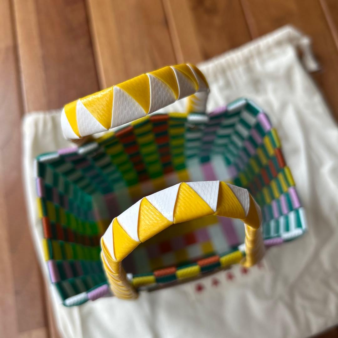 新品タグ付き　MARNI チェック柄 かごバッグ　マルニ