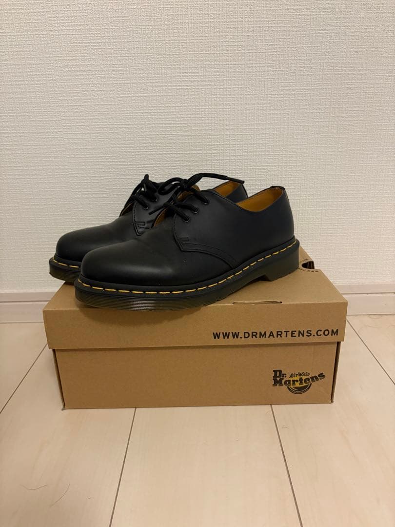 ドクターマーチン　3ホール　UK5 黒　【1月限定】