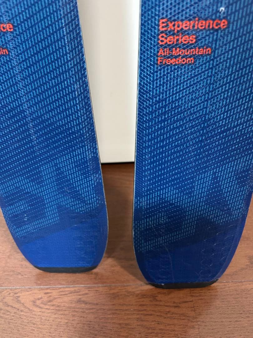 Rossignol スキー板 青色 Lookバインディング付き