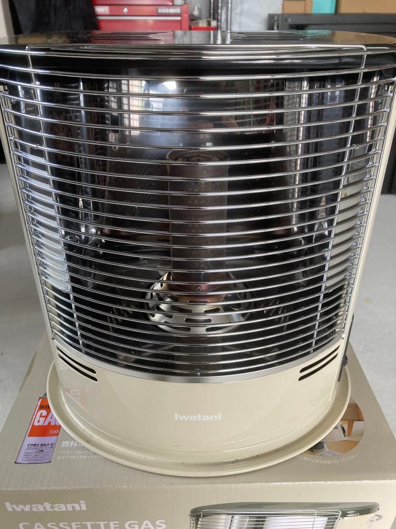 iwatani カセットガスストーブ デカ暖Ⅱ