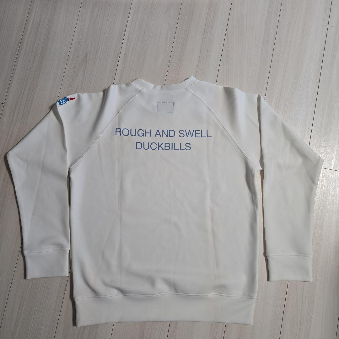 rough & swell トレーナー