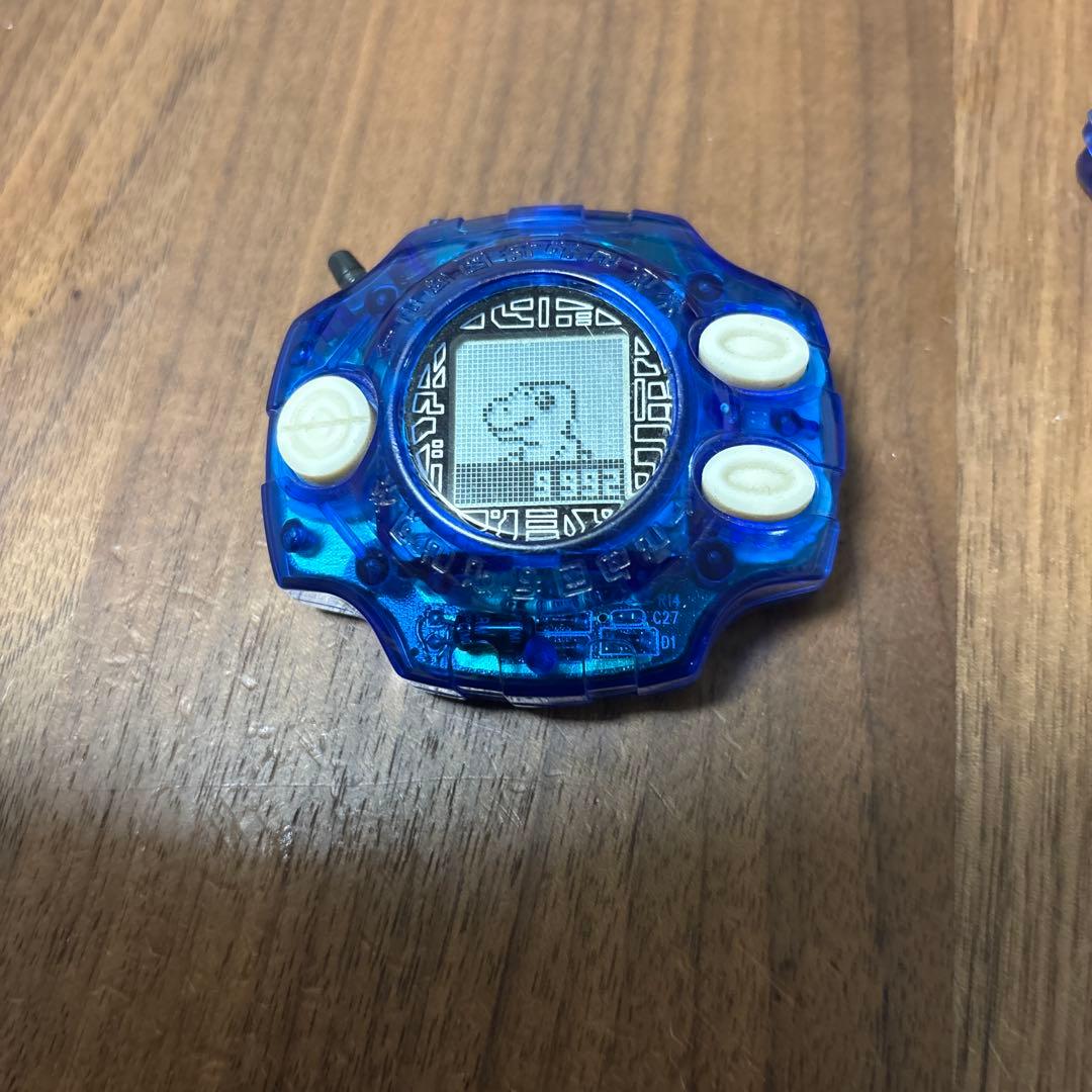 デジヴァイス　初期　1999 クリアブルー