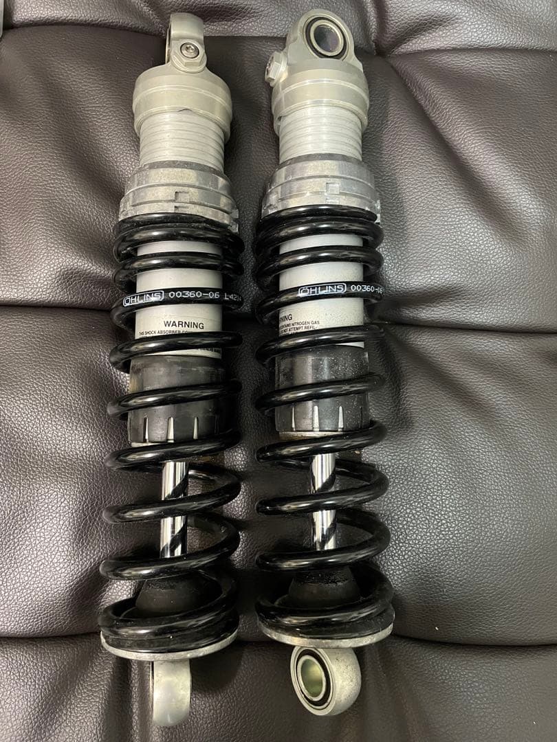 Öhlins ショックアブソーバー