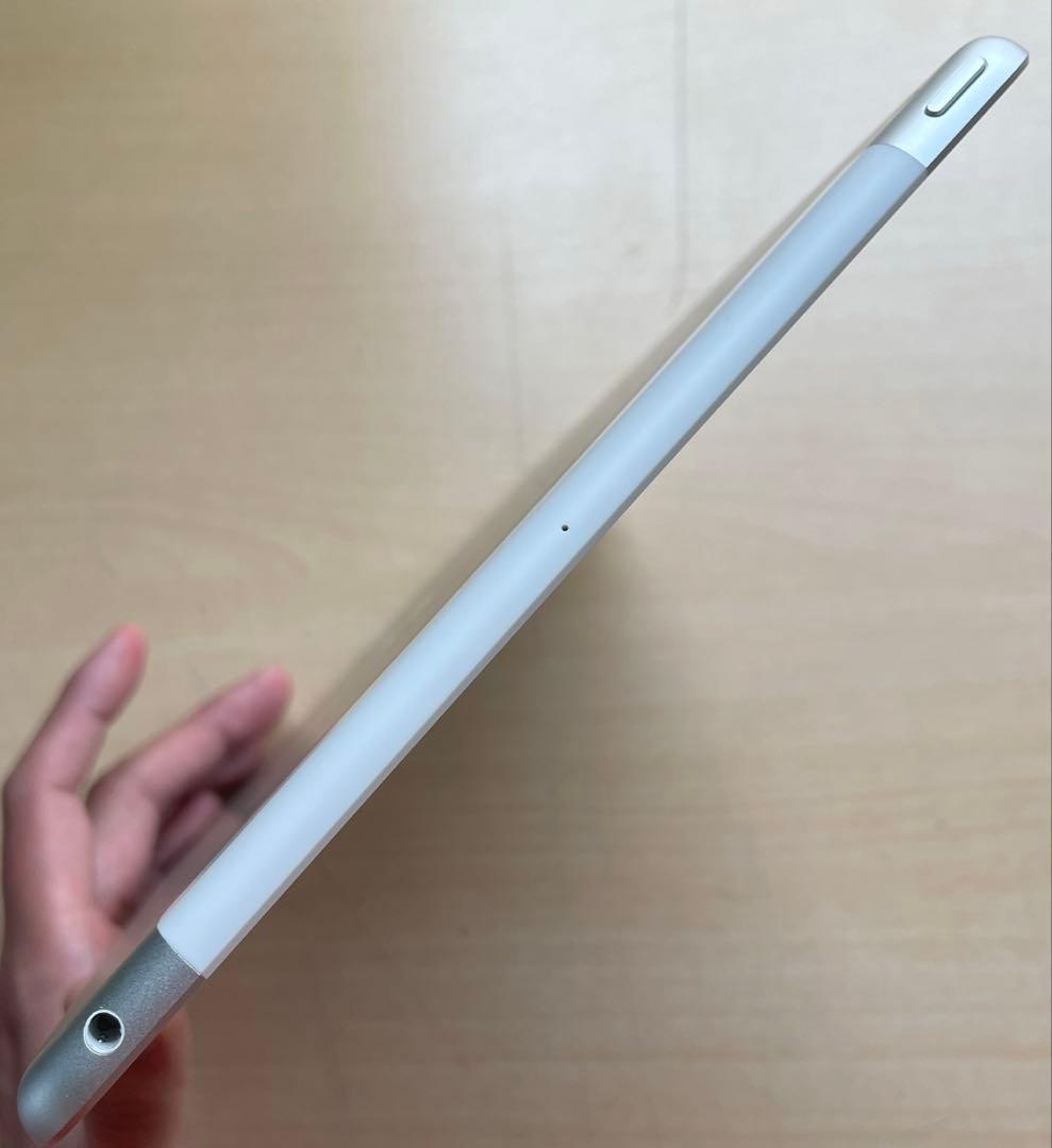 iPad 第7世代 Wi-Fi+Cellular シルバー　32GB 超美品#3