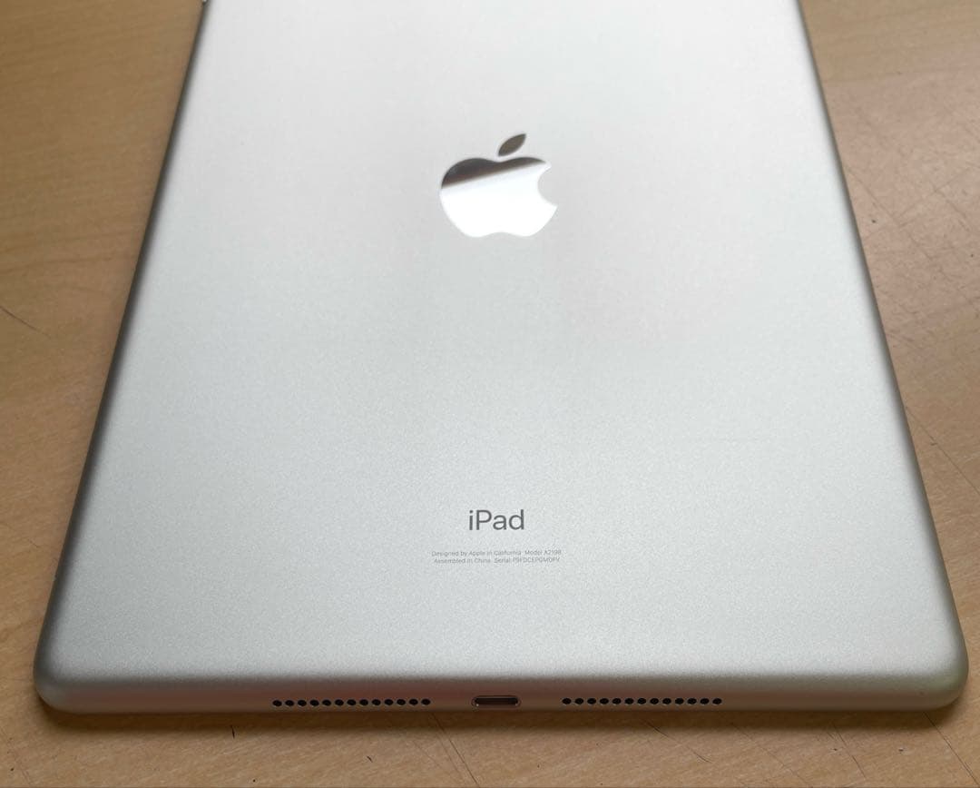 iPad 第7世代 Wi-Fi+Cellular シルバー　32GB 超美品#3