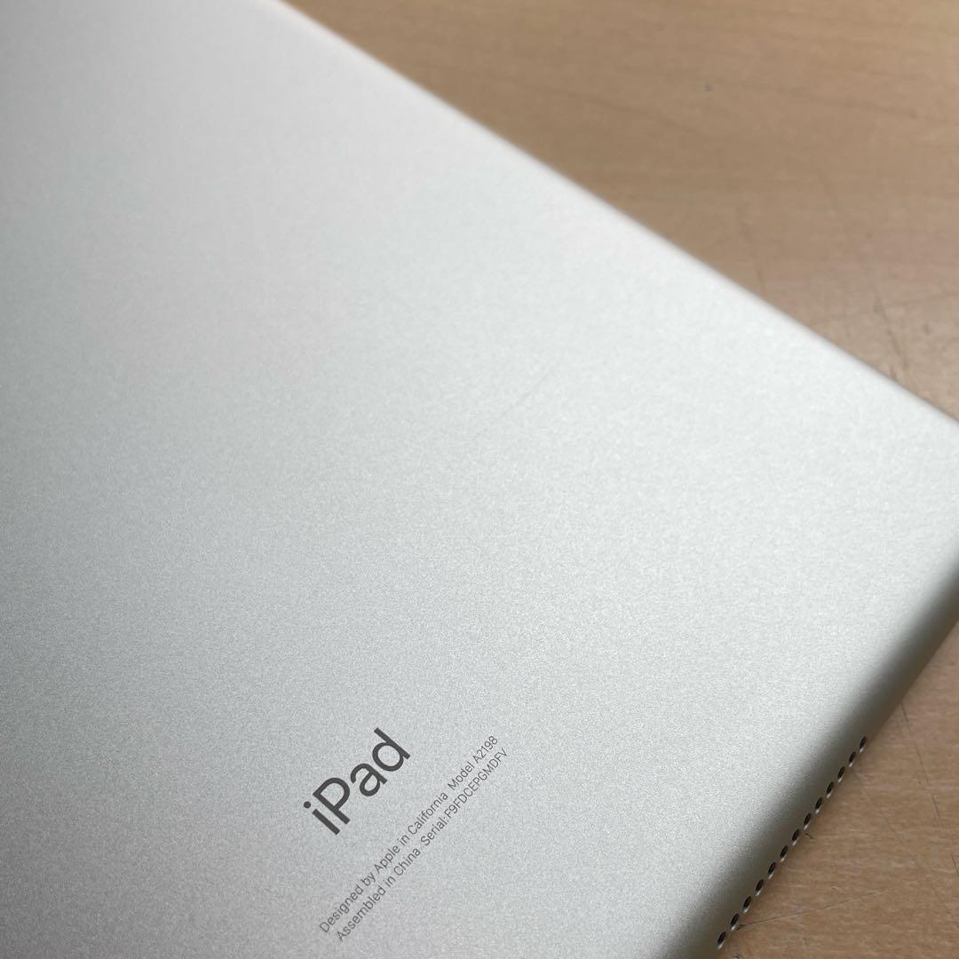 iPad 第7世代 Wi-Fi+Cellular シルバー　32GB 超美品#3