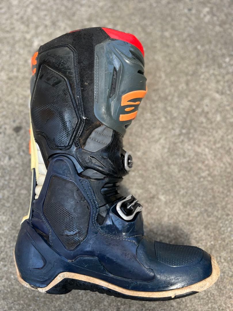 バイクウェア・装備 TECH10 Alpinestars