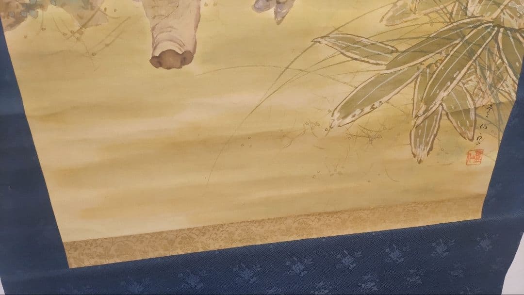 ご希望額まで値下げ～@動物日本画3本『猛虎・夫婦孔雀・猪』 絹本肉筆の掛軸