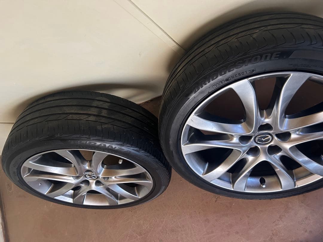 アテンザワゴン　純正ホイール　19インチ