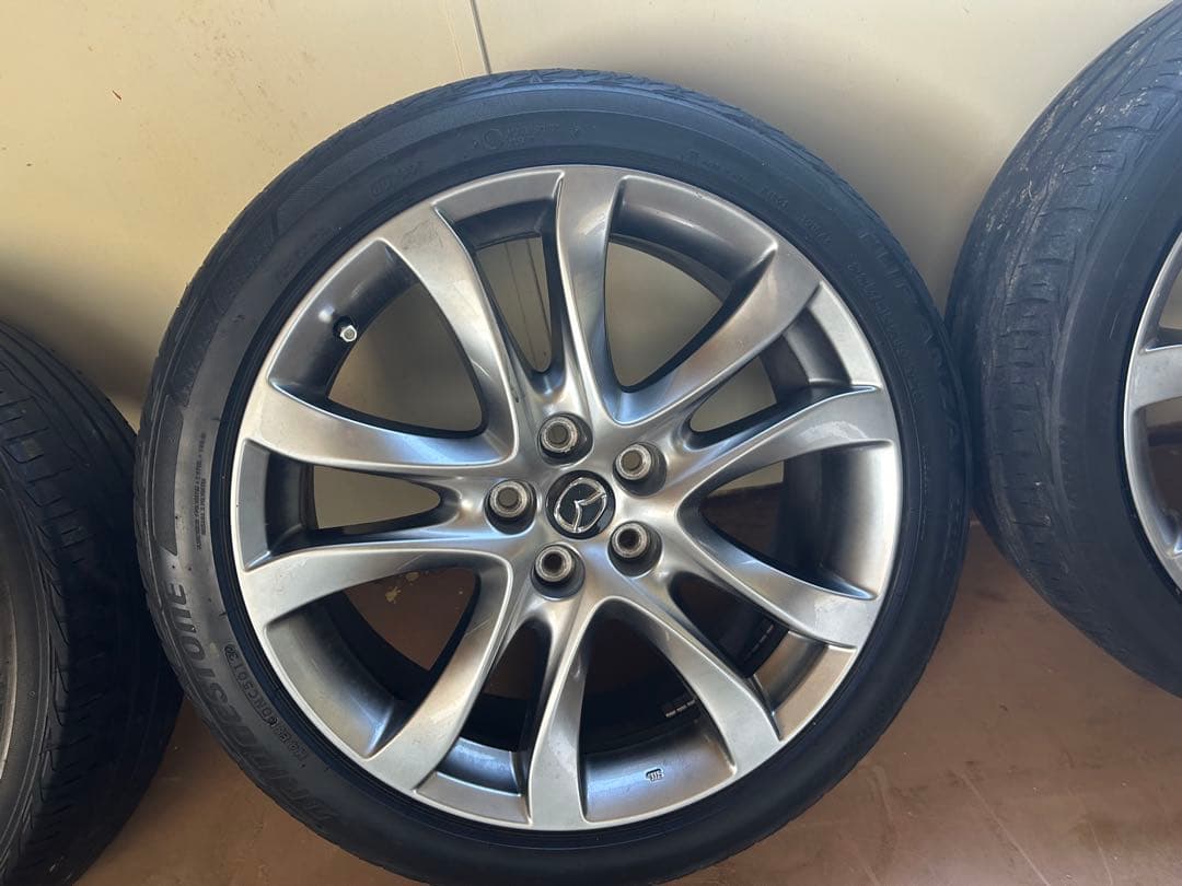 アテンザワゴン　純正ホイール　19インチ