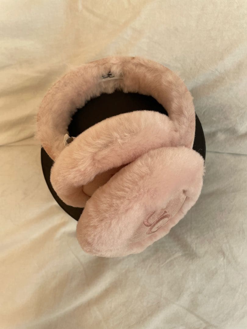 ugg イヤーマフ　ピンククラウド　イヤマフ　ピンク