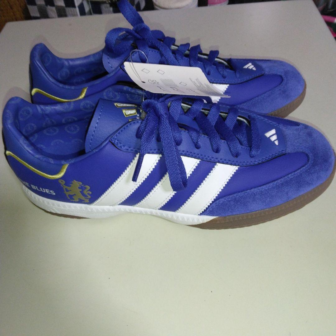 adidas サンバ MILLE CFC: サッカートレーニングシューズ