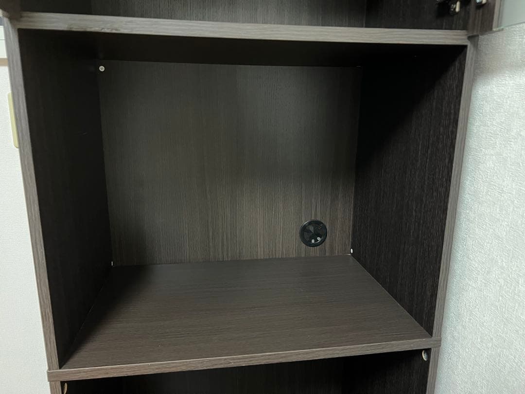 ニトリ食器棚 ガラス扉付き